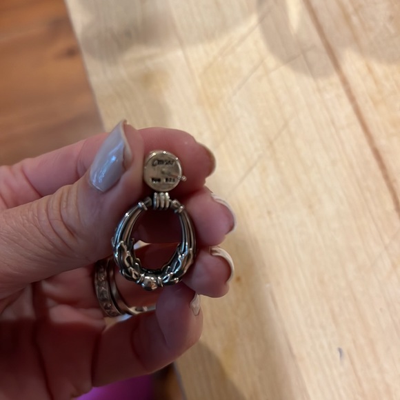 Lagos earrings - Picture 3 of 4